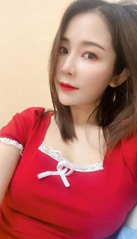 佳佳美女回来了 约了一炮